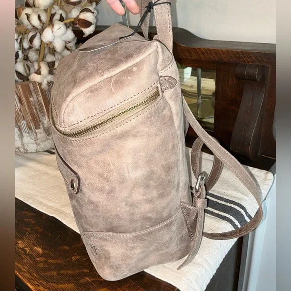 Frye Melissa Leather Zip Backpack Gray Grey Retail $358 - Picture 5 of 13